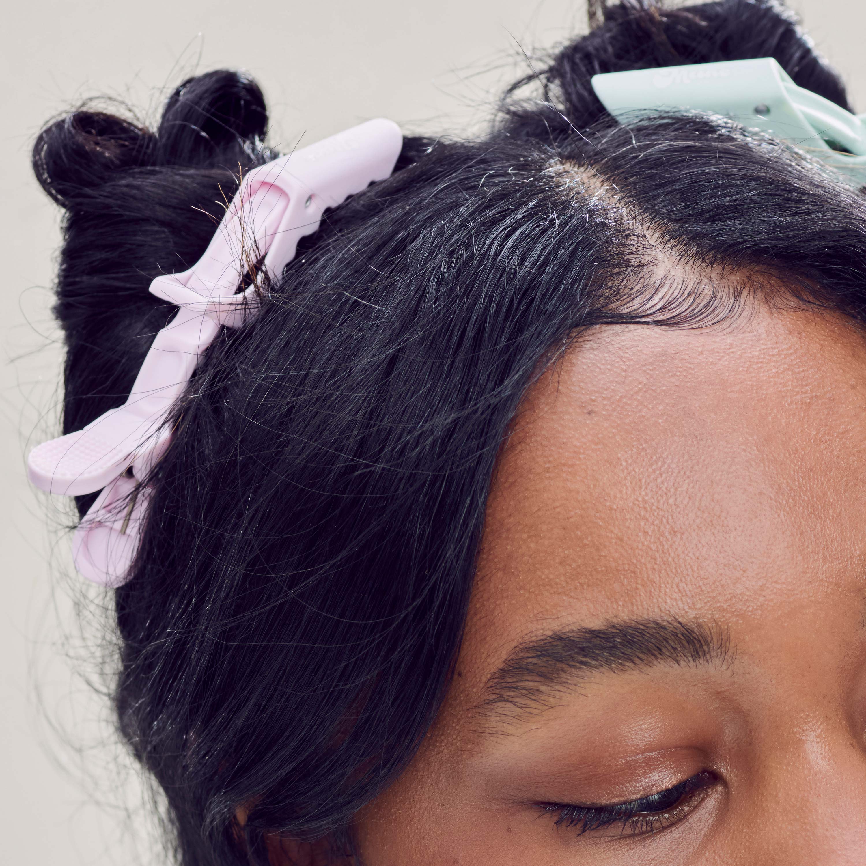 All Grip, No Slip Sectioning Hair Clips - Image 5